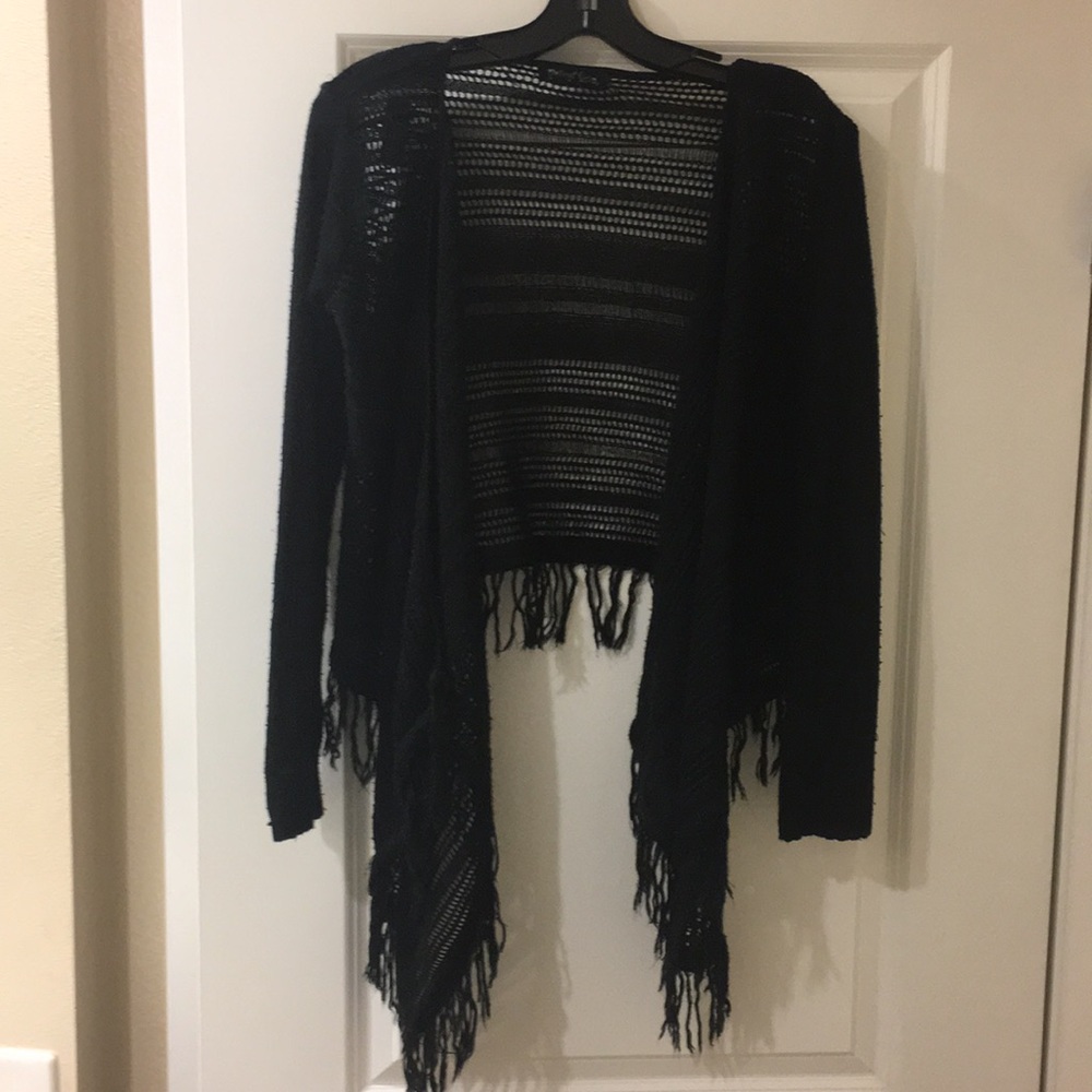 BLACK FRINGED SWEATER